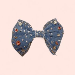 Motor City Majesty Bow Tie Broach